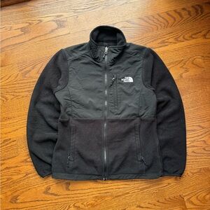 The North Face Denali Women's Black Jacket